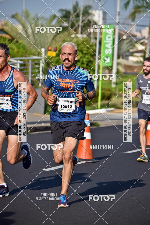 Buy your photos of the event11� Corrida Dahma on Fotop