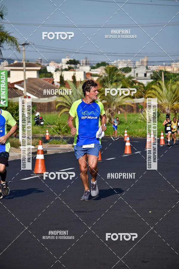 Buy your photos of the event11� Corrida Dahma on Fotop