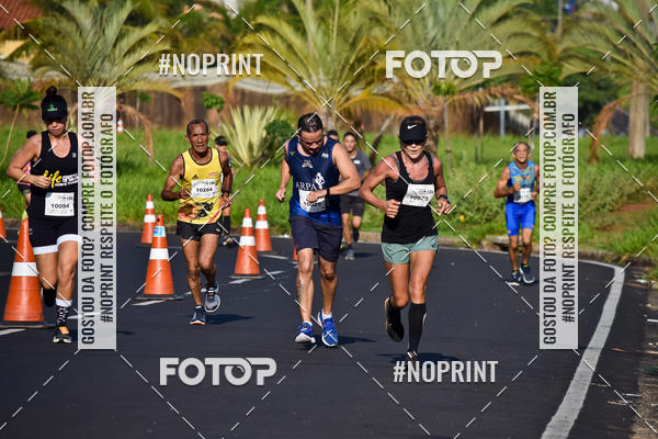 Buy your photos of the event11� Corrida Dahma on Fotop