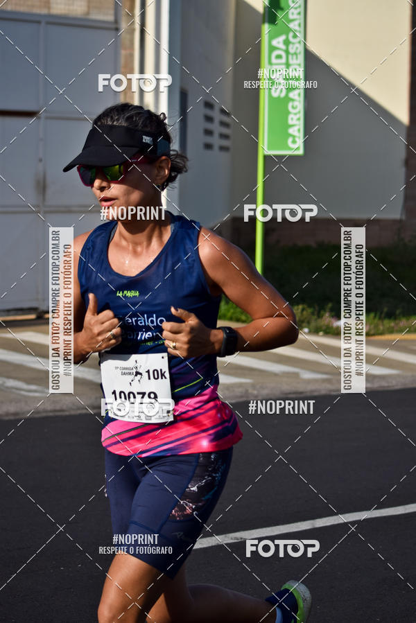 Buy your photos of the event11� Corrida Dahma on Fotop