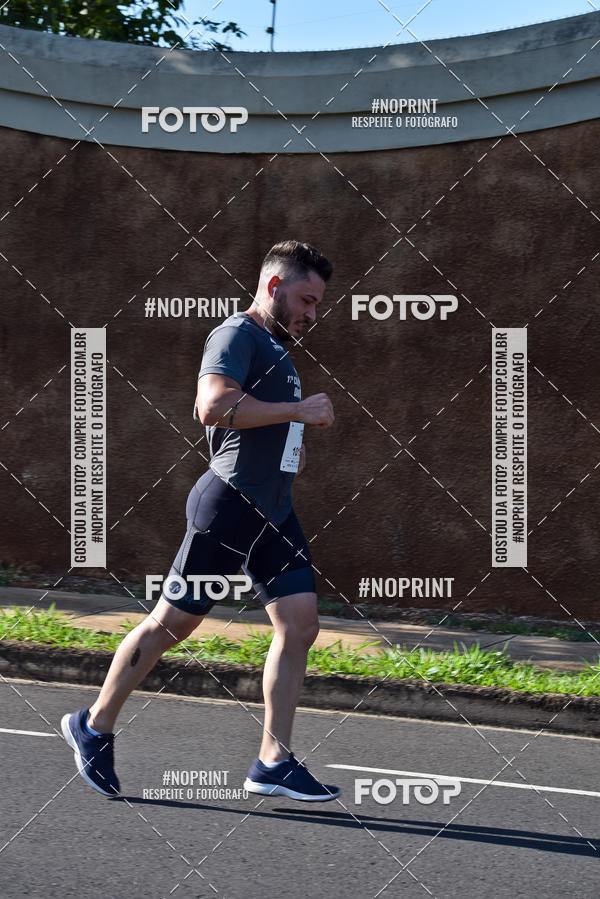 Buy your photos of the event11� Corrida Dahma on Fotop