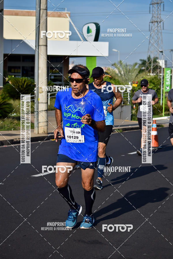 Buy your photos of the event11� Corrida Dahma on Fotop