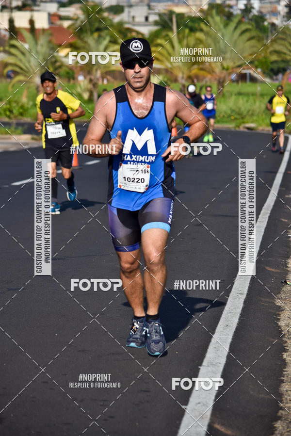 Buy your photos of the event11� Corrida Dahma on Fotop