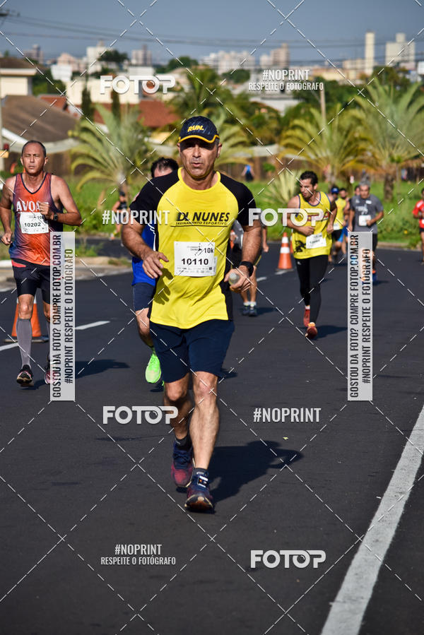 Buy your photos of the event11� Corrida Dahma on Fotop