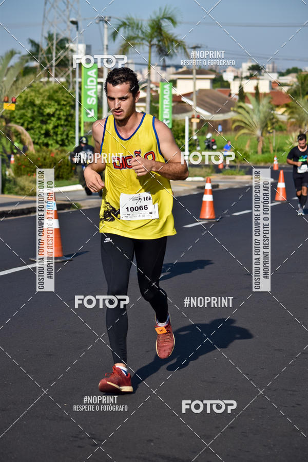 Buy your photos of the event11� Corrida Dahma on Fotop