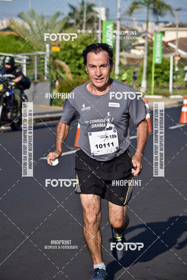 Buy your photos of the event11� Corrida Dahma on Fotop