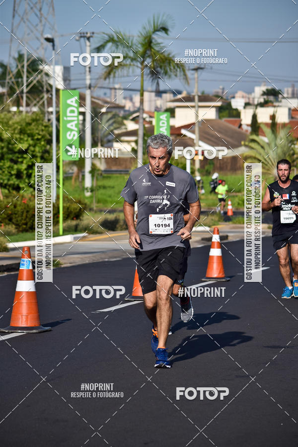 Buy your photos of the event11� Corrida Dahma on Fotop