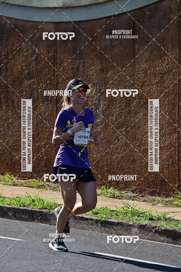 Buy your photos of the event11� Corrida Dahma on Fotop