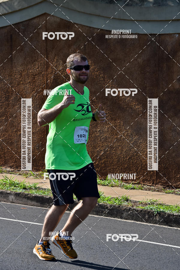 Buy your photos of the event11� Corrida Dahma on Fotop