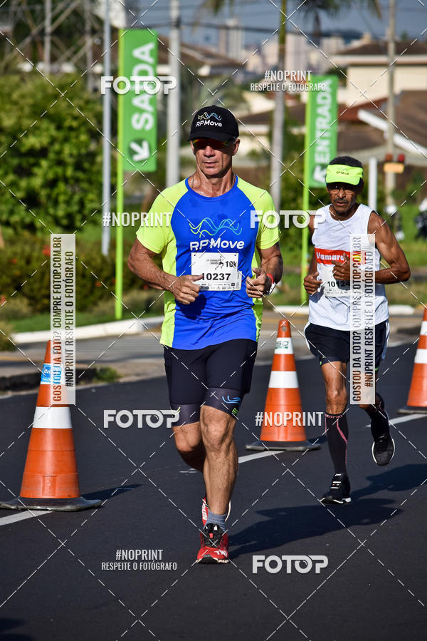 Buy your photos of the event11� Corrida Dahma on Fotop