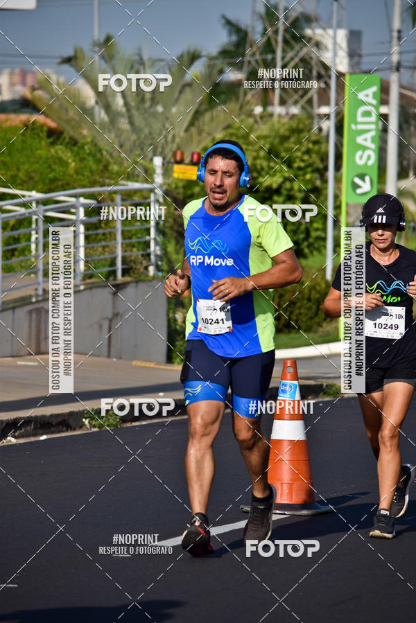 Buy your photos of the event11� Corrida Dahma on Fotop