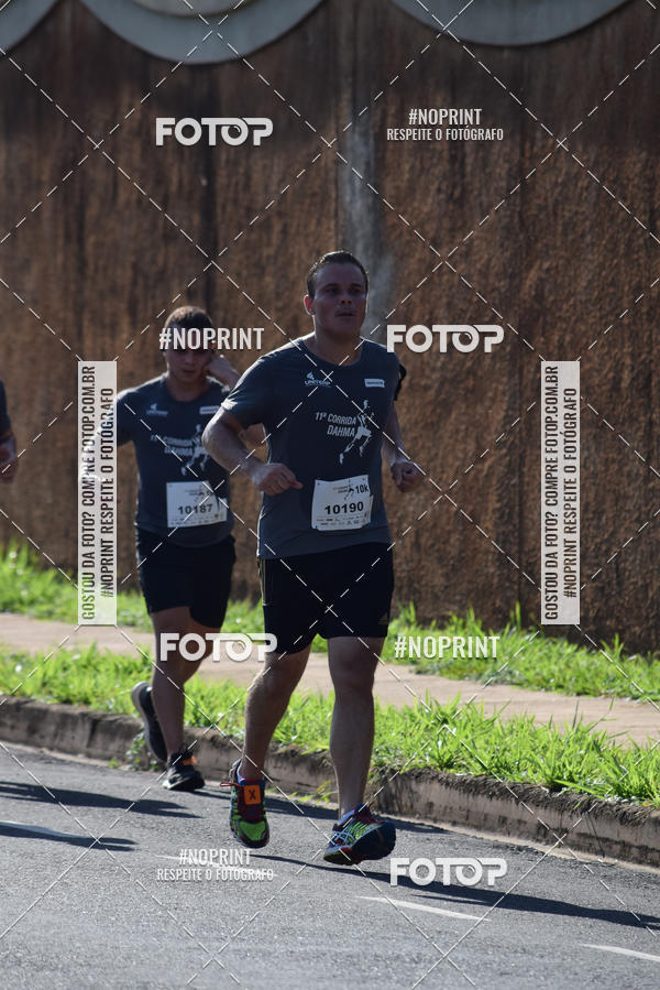 Buy your photos of the event11� Corrida Dahma on Fotop