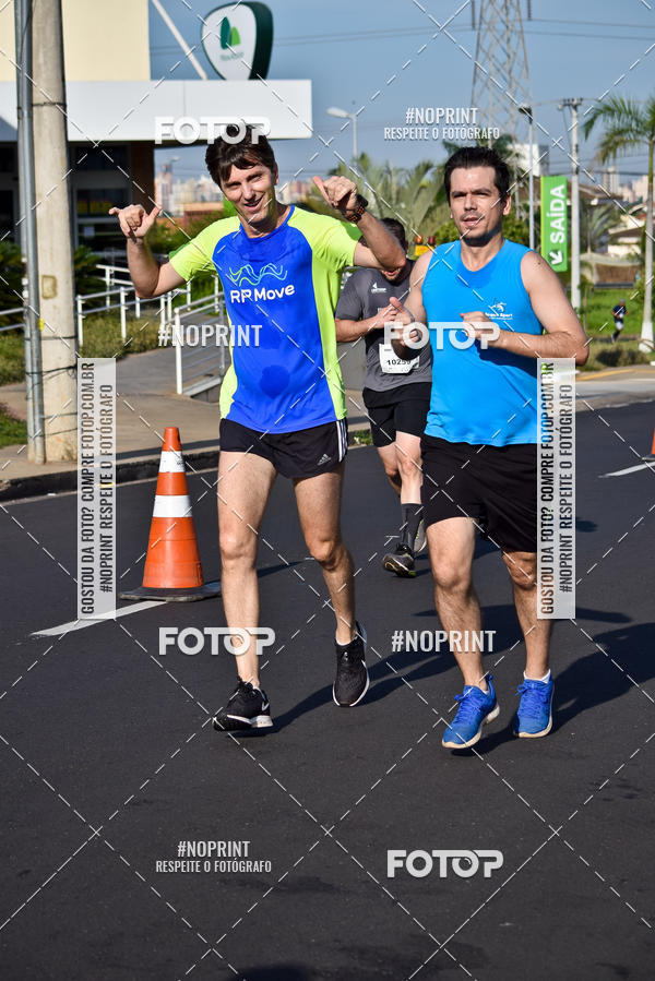 Buy your photos of the event11� Corrida Dahma on Fotop