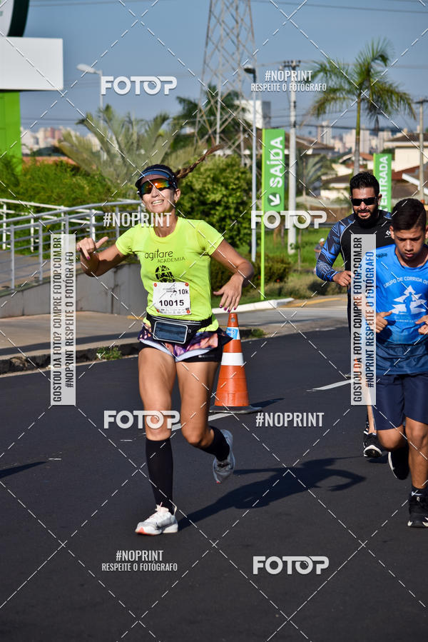Buy your photos of the event11� Corrida Dahma on Fotop
