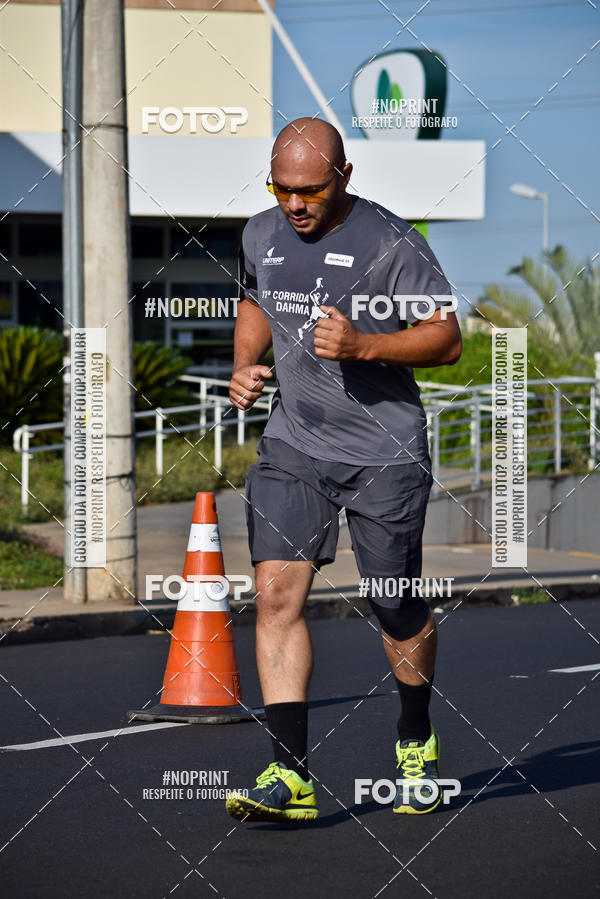 Buy your photos of the event11� Corrida Dahma on Fotop