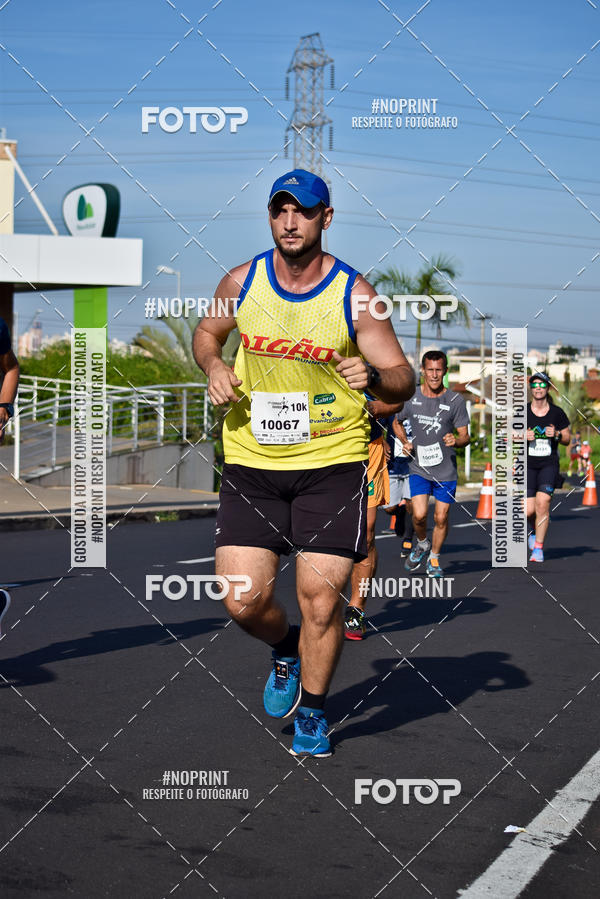 Buy your photos of the event11� Corrida Dahma on Fotop