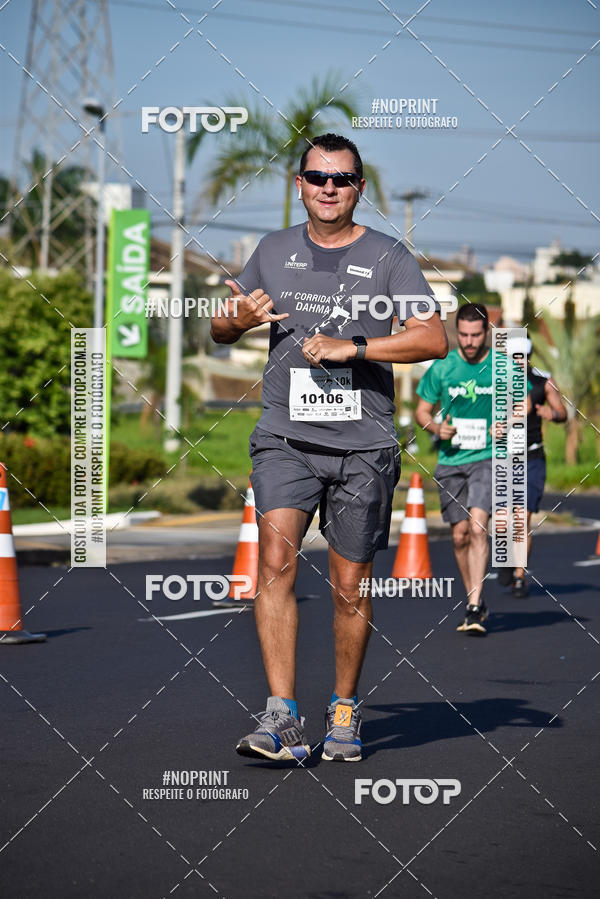 Buy your photos of the event11� Corrida Dahma on Fotop