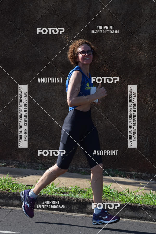 Buy your photos of the event11� Corrida Dahma on Fotop