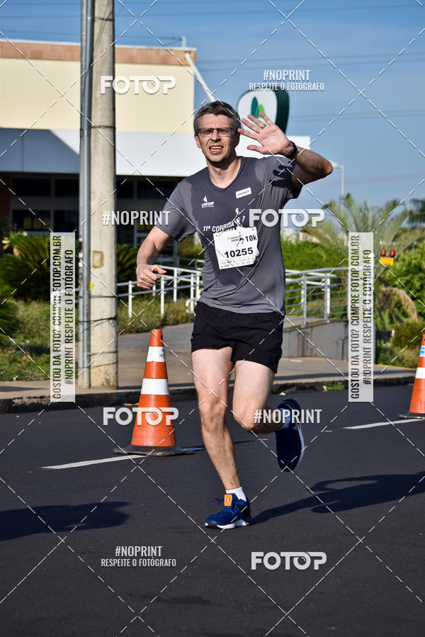 Buy your photos of the event11� Corrida Dahma on Fotop