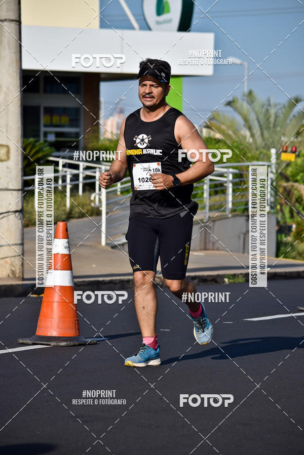 Buy your photos of the event11� Corrida Dahma on Fotop