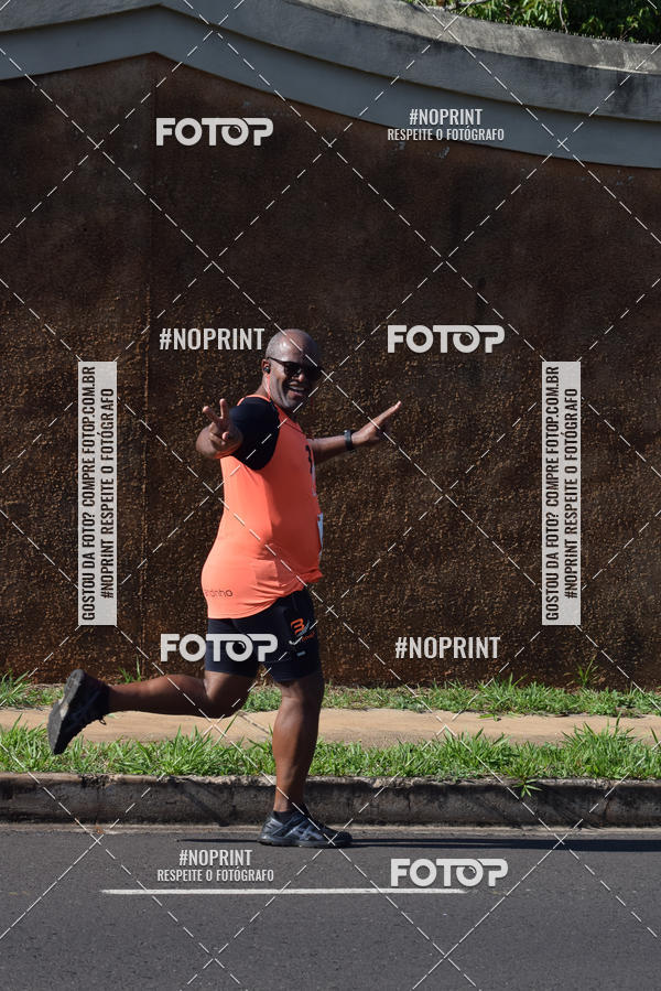 Buy your photos of the event11� Corrida Dahma on Fotop