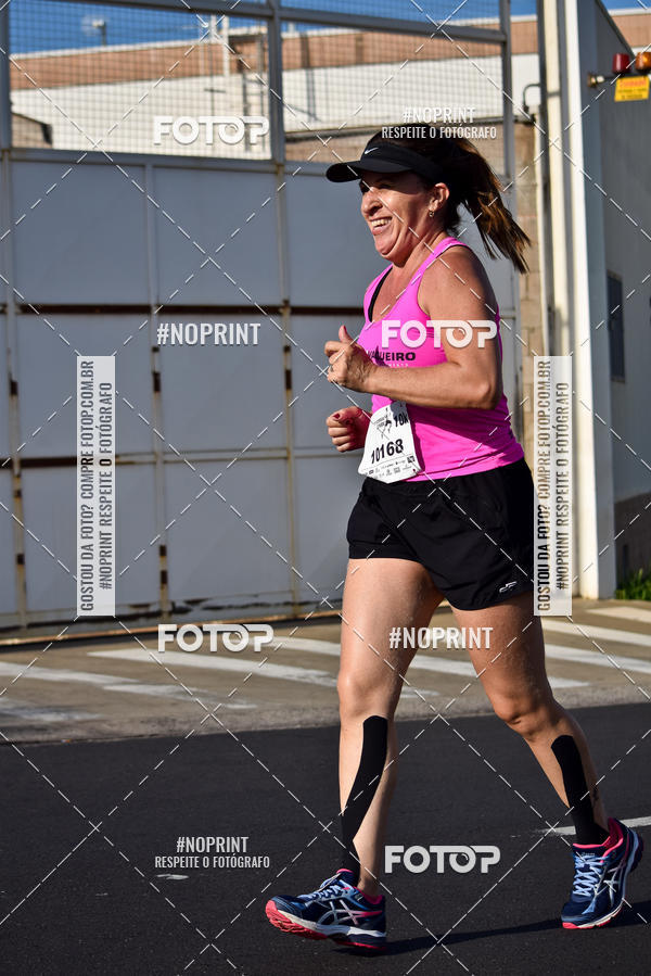 Buy your photos of the event11� Corrida Dahma on Fotop