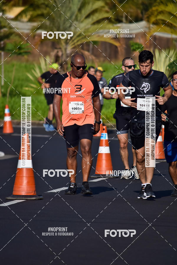 Buy your photos of the event11� Corrida Dahma on Fotop