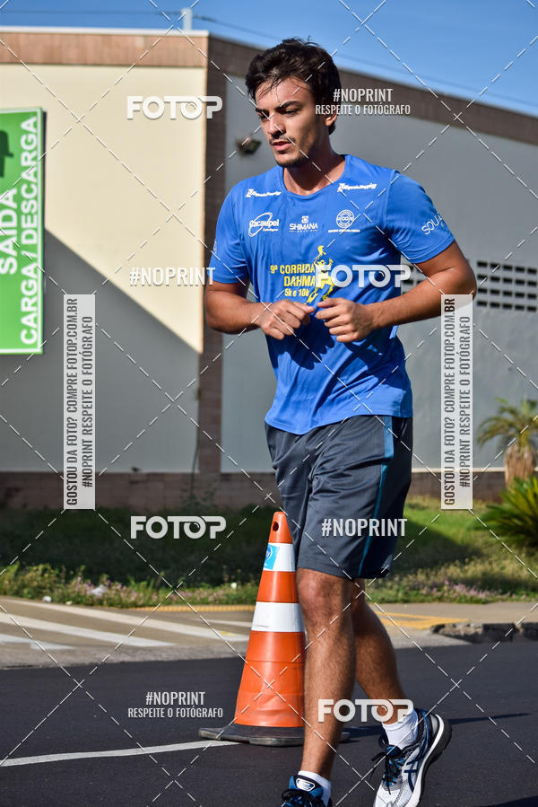 Buy your photos of the event11� Corrida Dahma on Fotop