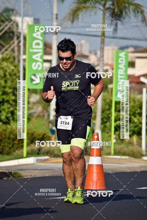 Buy your photos of the event11� Corrida Dahma on Fotop