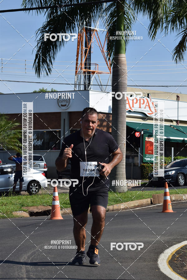 Buy your photos of the event11� Corrida Dahma on Fotop