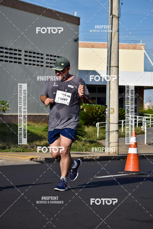 Buy your photos of the event11� Corrida Dahma on Fotop