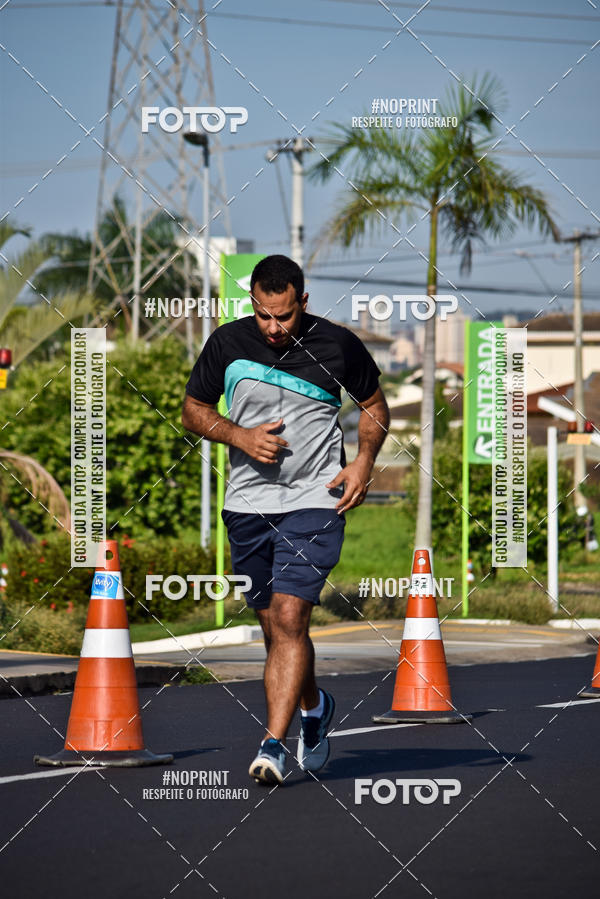 Buy your photos of the event11� Corrida Dahma on Fotop