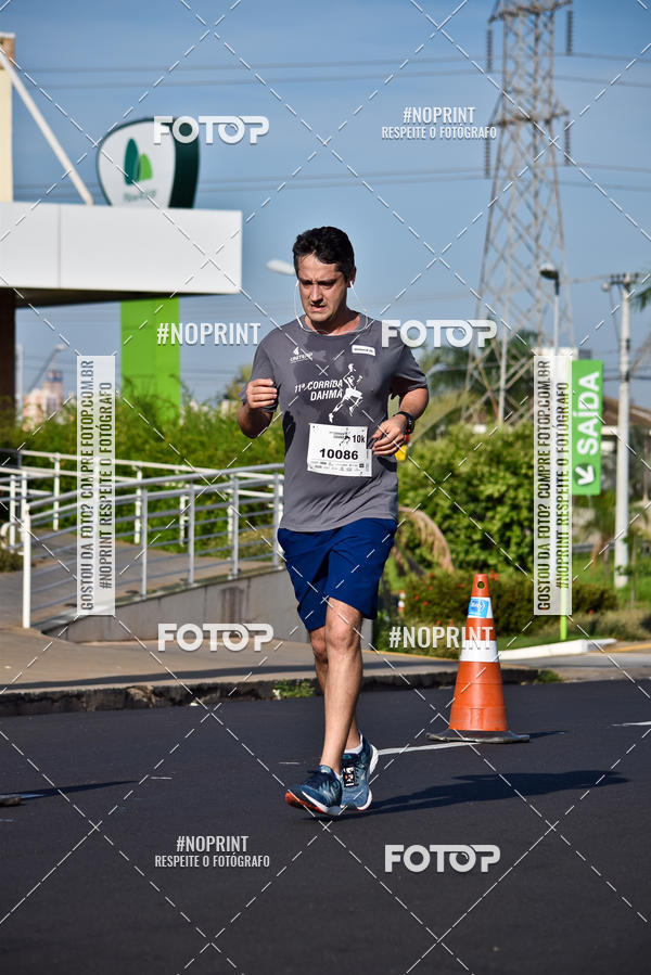 Buy your photos of the event11� Corrida Dahma on Fotop