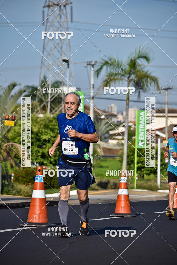 Buy your photos of the event11� Corrida Dahma on Fotop