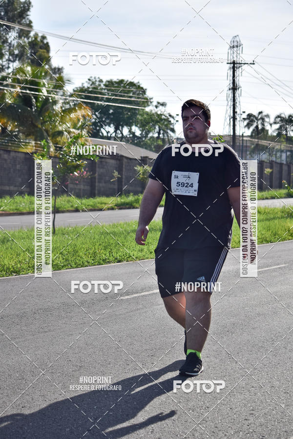 Buy your photos of the event11� Corrida Dahma on Fotop