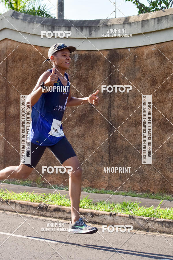 Buy your photos of the event11� Corrida Dahma on Fotop