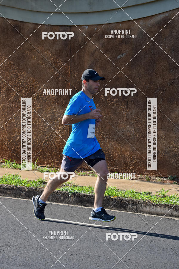 Buy your photos of the event11� Corrida Dahma on Fotop