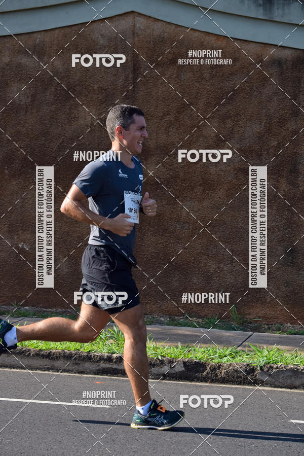 Buy your photos of the event11� Corrida Dahma on Fotop