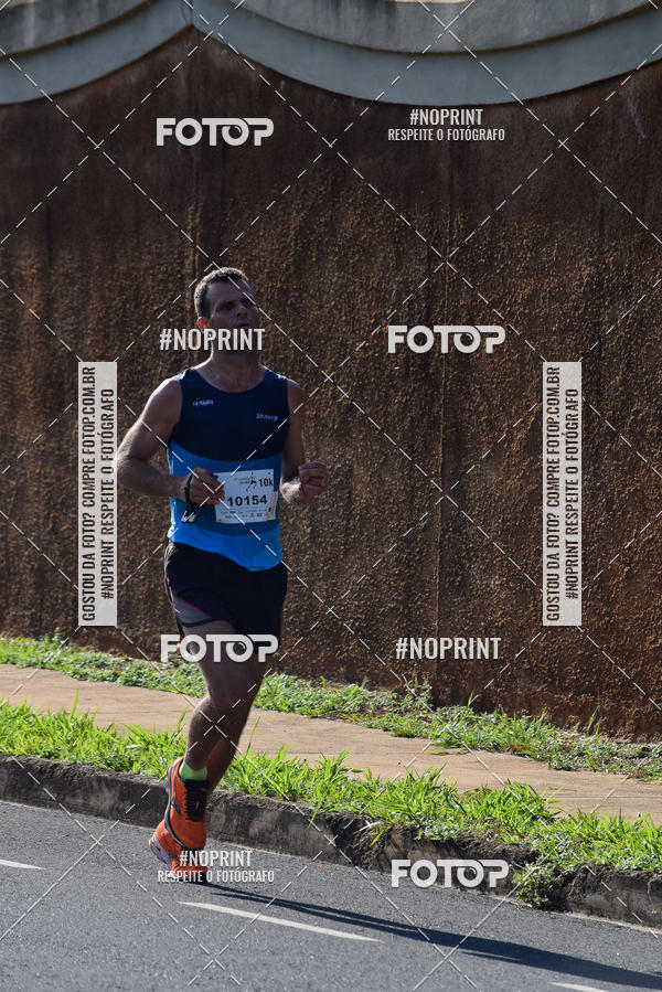 Buy your photos of the event11� Corrida Dahma on Fotop