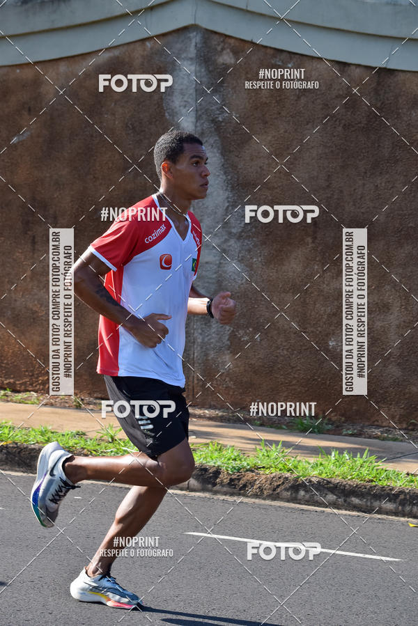 Buy your photos of the event11� Corrida Dahma on Fotop