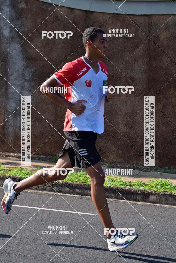 Buy your photos of the event11� Corrida Dahma on Fotop