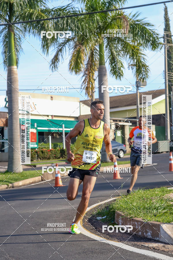 Buy your photos of the event11� Corrida Dahma on Fotop