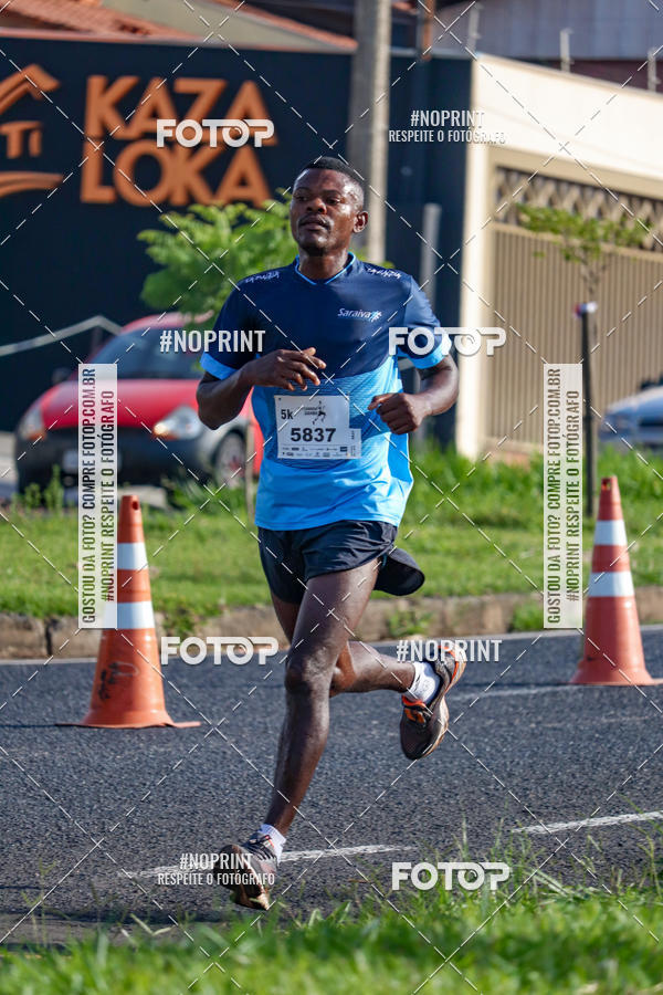 Buy your photos of the event11� Corrida Dahma on Fotop