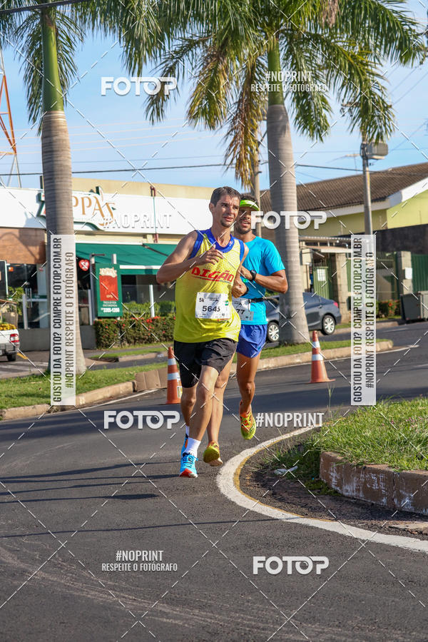 Buy your photos of the event11� Corrida Dahma on Fotop