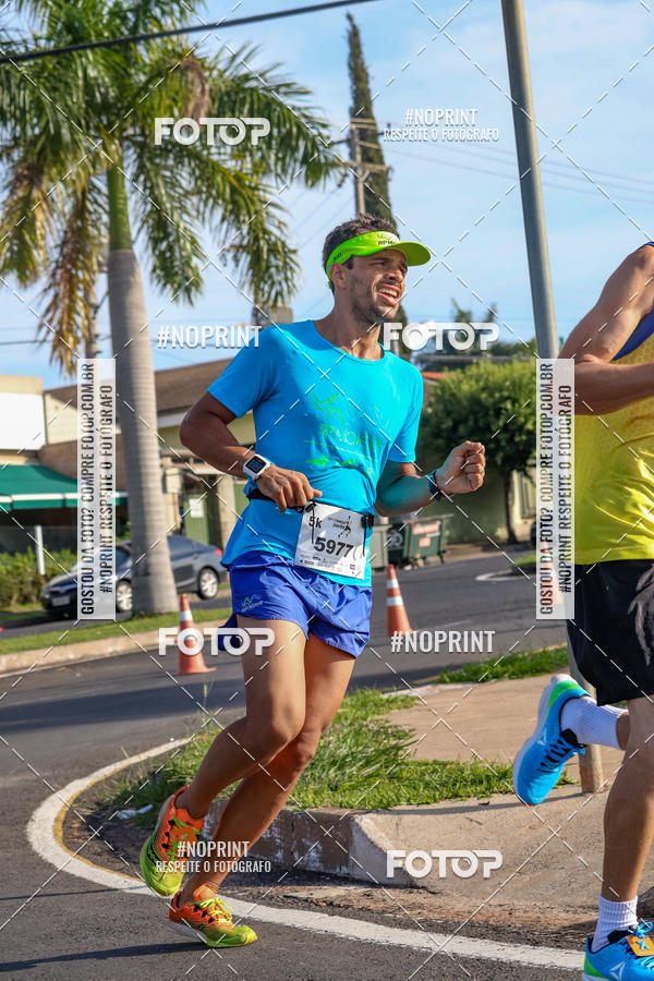 Buy your photos of the event11� Corrida Dahma on Fotop