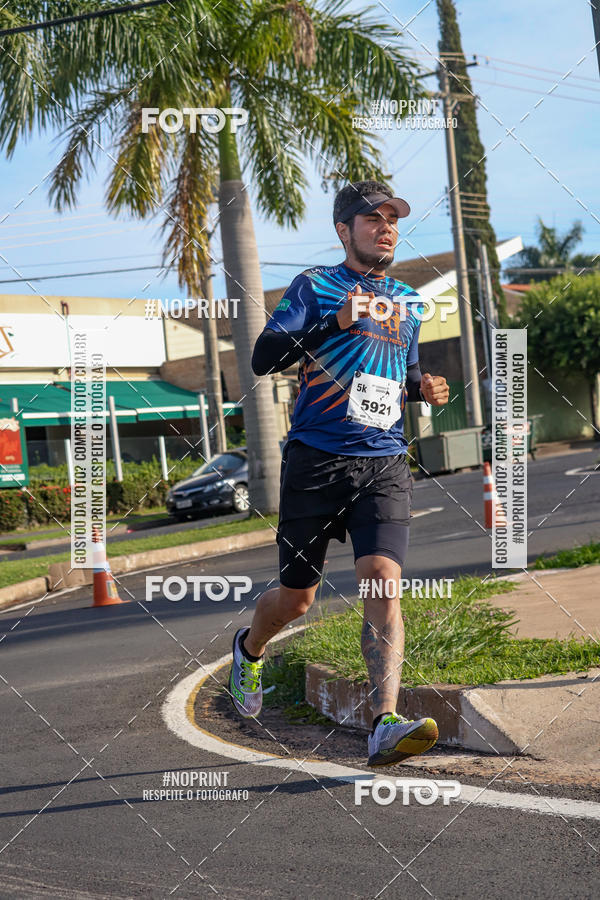 Buy your photos of the event11� Corrida Dahma on Fotop