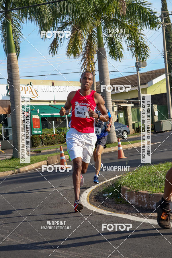 Buy your photos of the event11� Corrida Dahma on Fotop