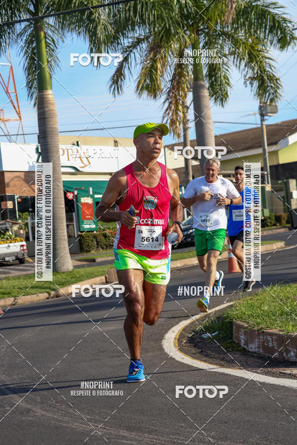 Buy your photos of the event11� Corrida Dahma on Fotop