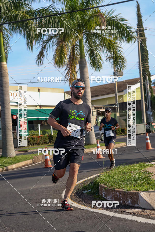 Buy your photos of the event11� Corrida Dahma on Fotop