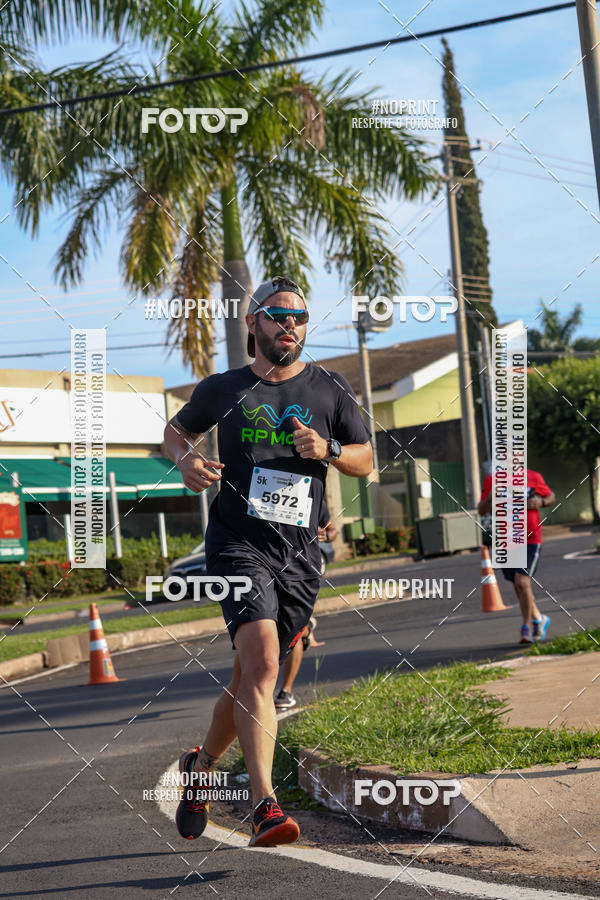 Buy your photos of the event11� Corrida Dahma on Fotop
